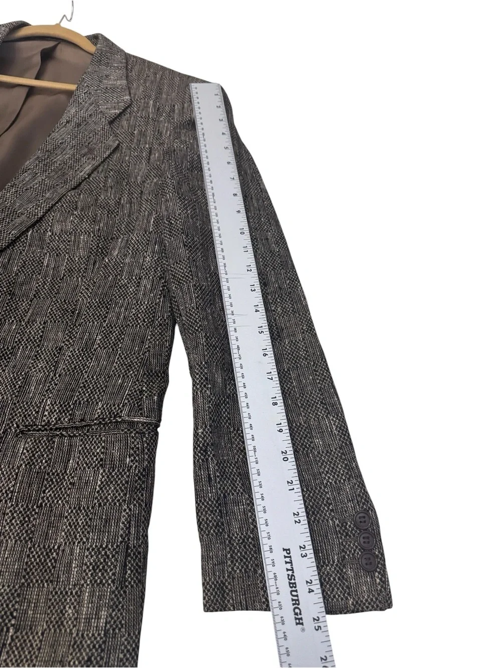 Vintage MANI Giorgio Armani 43R Textured Blazer Silk Lined Italy